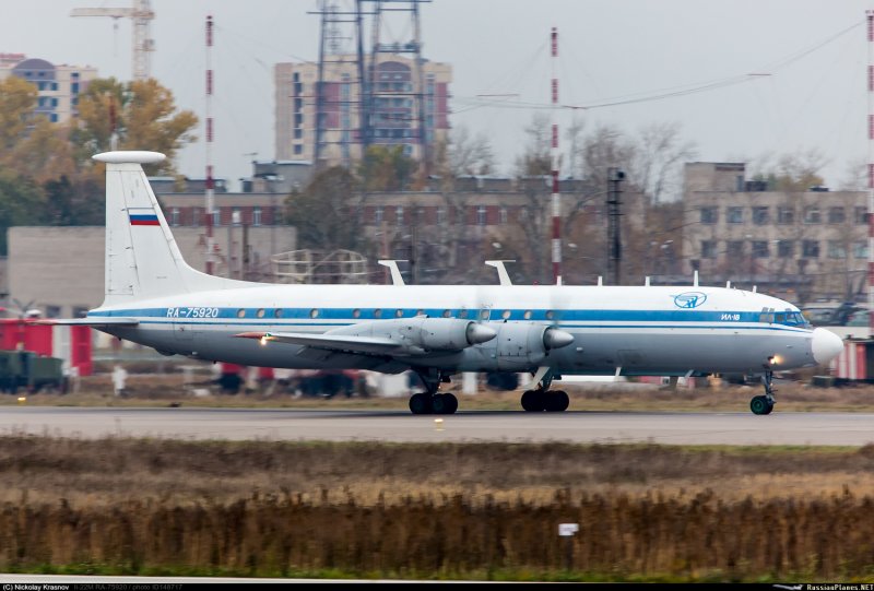 Ил-18 бортовой 75899