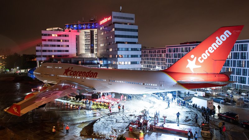 Отель в самолете Боинг 747
