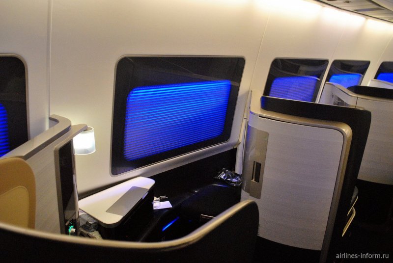 British Airways Boeing 747-400 салон
