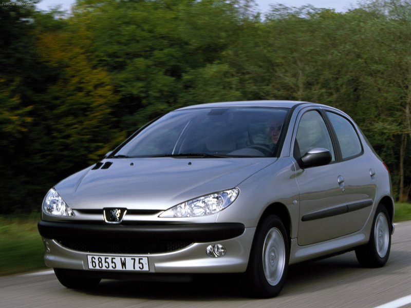 Peugeot 206 1 поколение