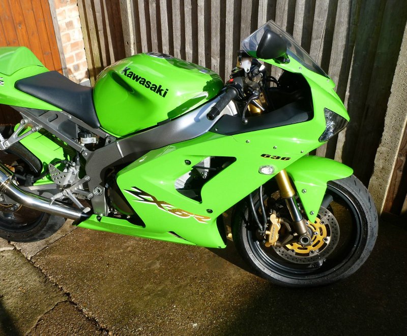 Кавасаки zx6r 600 кубов