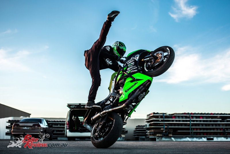 Кавасаки zx6r стант