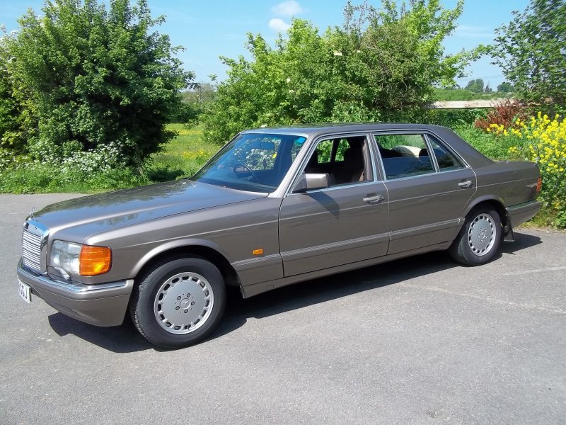 Mercedes Benz 420