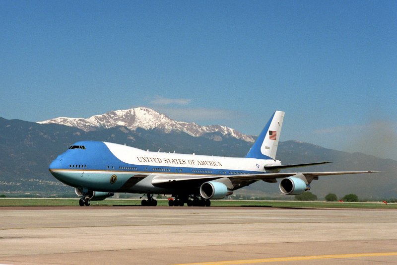 Боинг 747 президента США