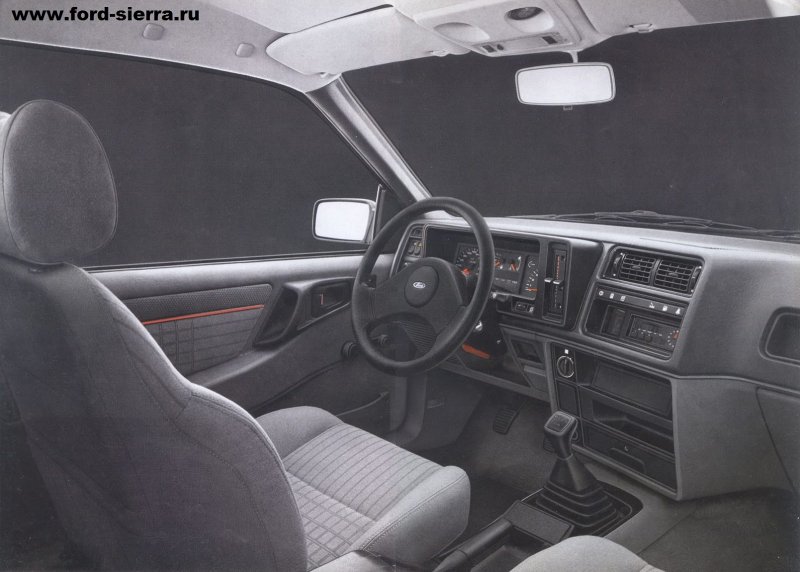 Ford Sierra 1982 салон