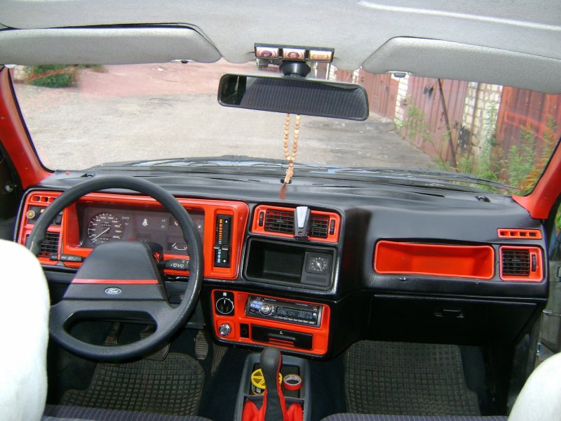 Ford Sierra 1986 салон