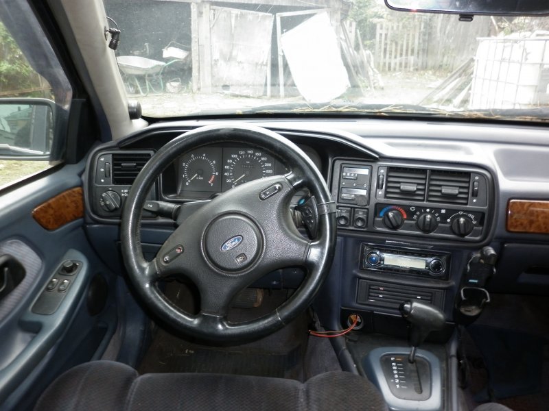 Ford Sierra 1993 Universal салон