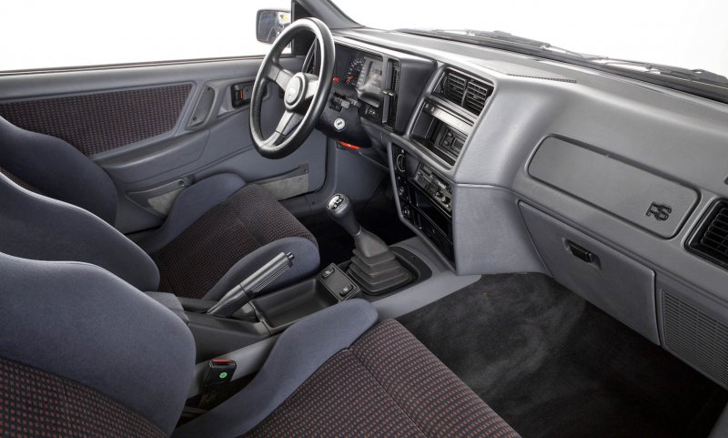 Ford Sierra mk1 салон