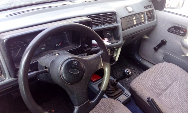 Ford Sierra 1986 салон