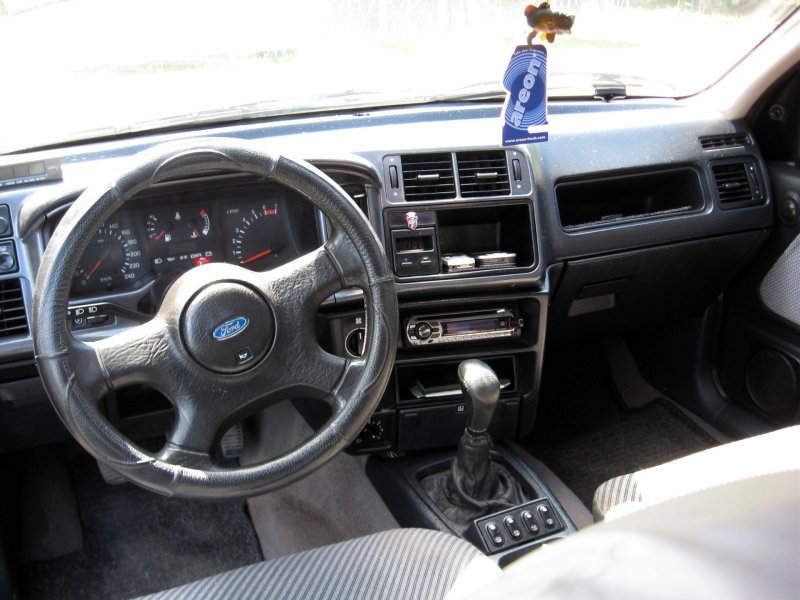 Ford Sierra 2 салон