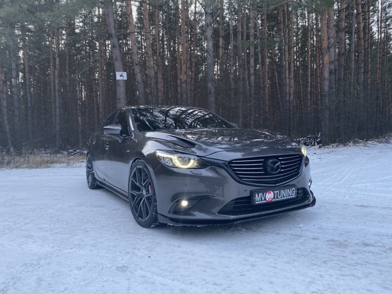 Mazda 2.5 2020 Titanium Flash