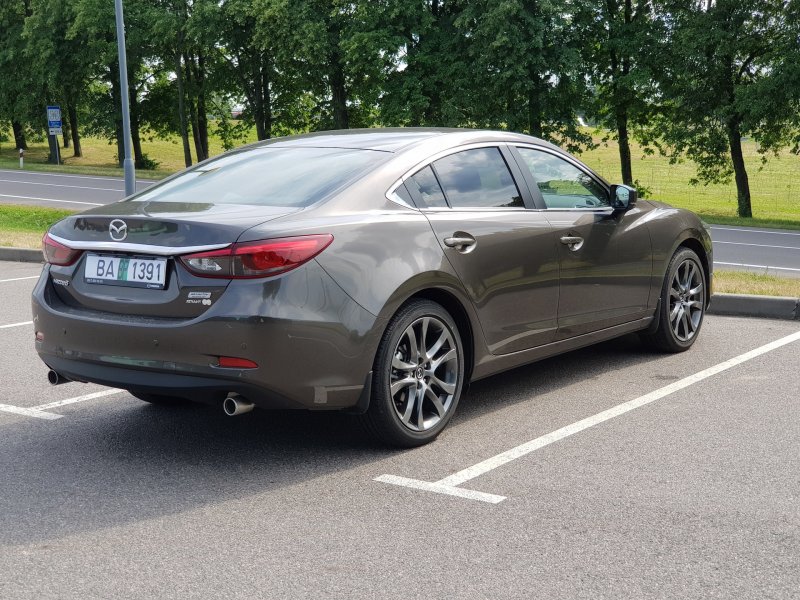 Mazda 6 Titanium