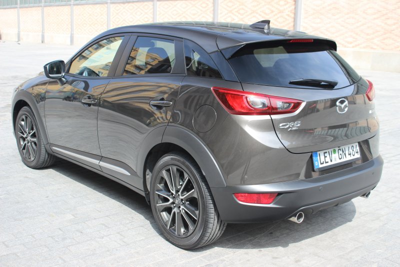 Титановый цвет Mazda 7