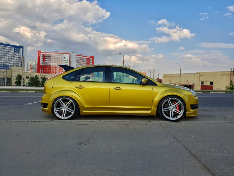 Focus 2 Wheels