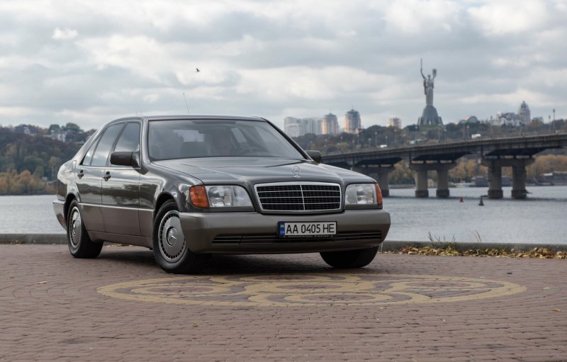 Mercedes Benz w140 s320