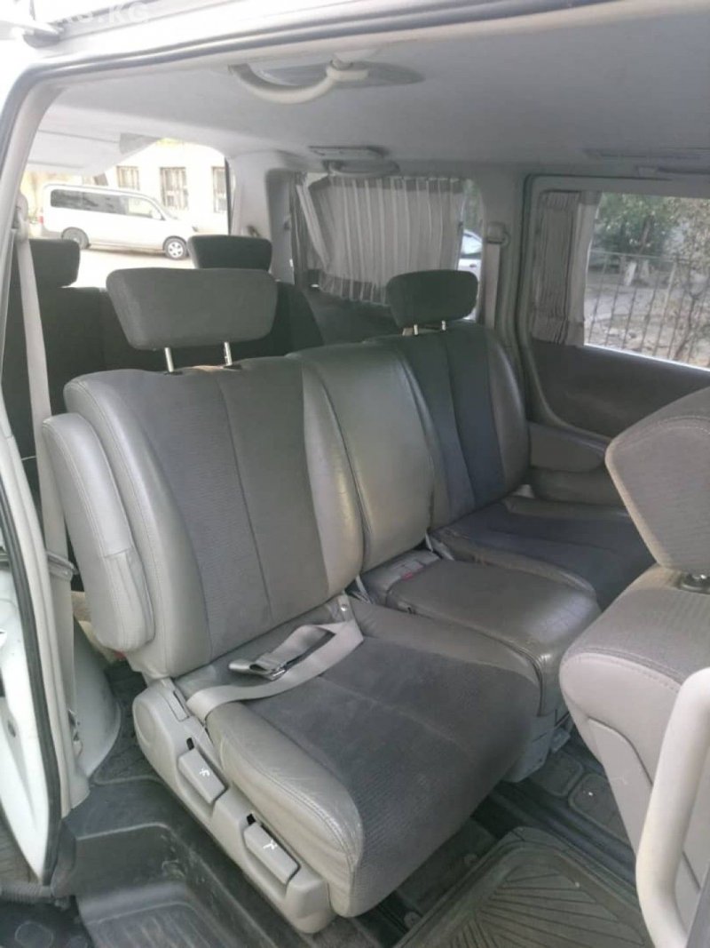 Nissan Caravan Elgrand 2003 салон