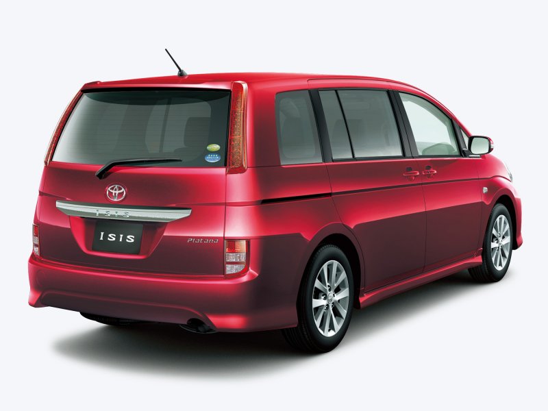 Toyota Isis Platana 2011
