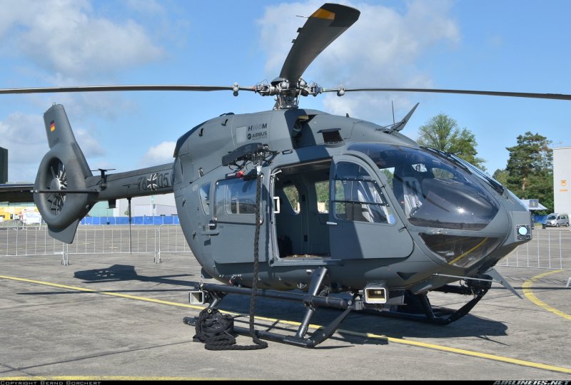 Вертолет н225 super Puma