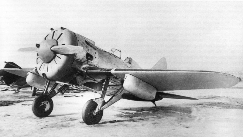 Самолет Поликарпова и-16