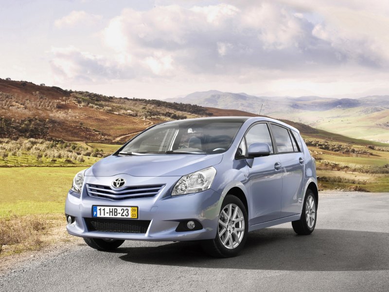 Toyota Verso 2012