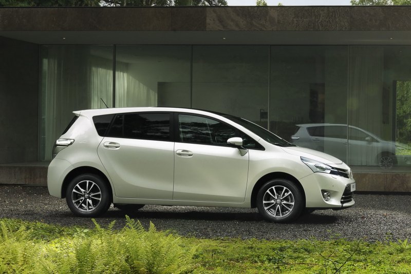 Toyota Corolla Verso 2016