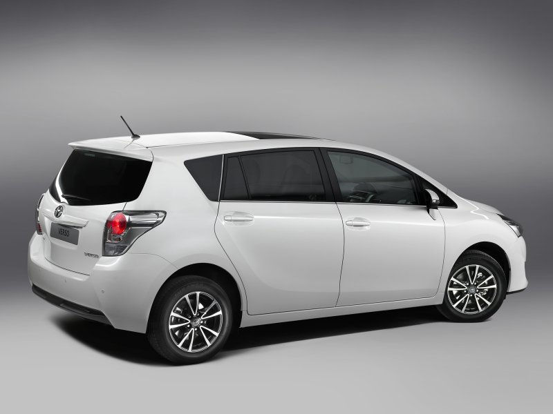 Toyota Verso 2016