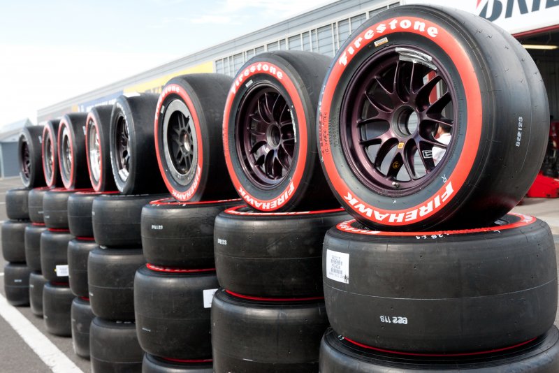 Firestone Tyres indi