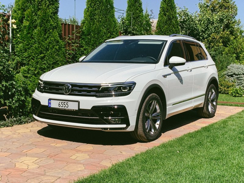 VW Tiguan r-line