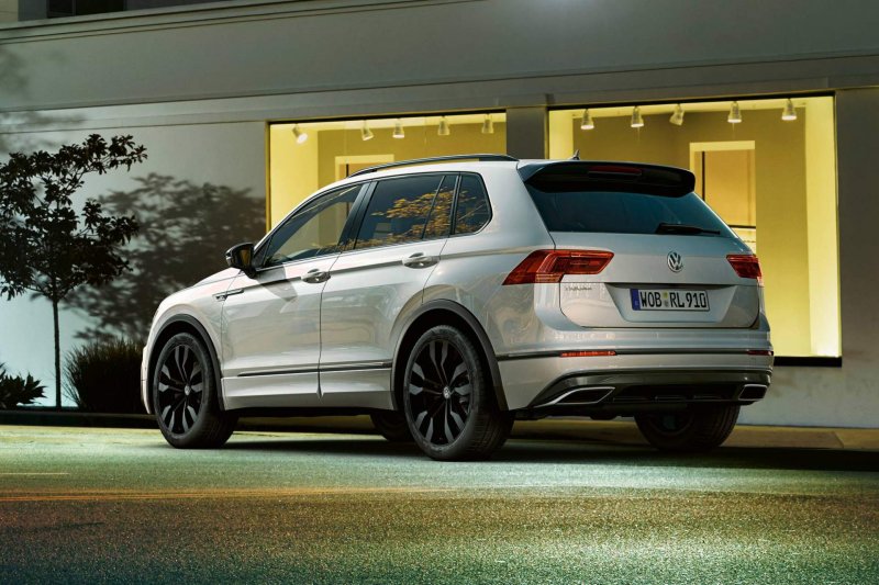 Volkswagen Tiguan 2021 r line