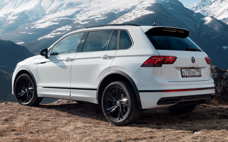 Volkswagen Tiguan 2021 r line