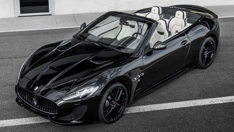Maserati GRANCABRIO черная