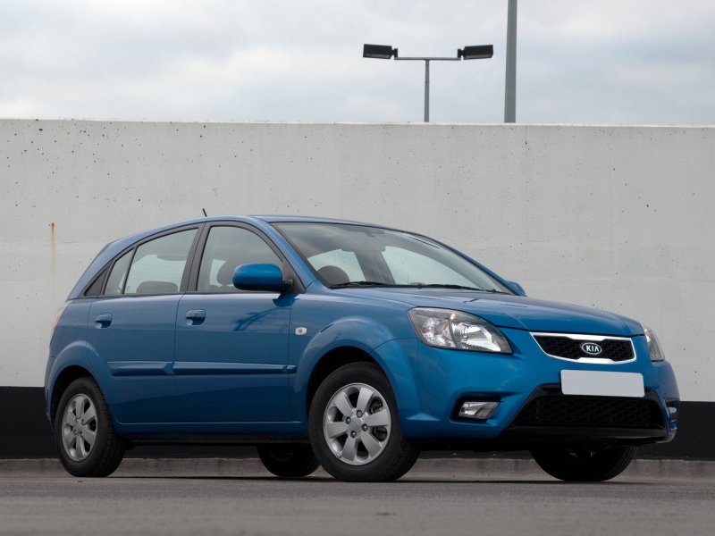Kia Rio 2 Рестайлинг седан