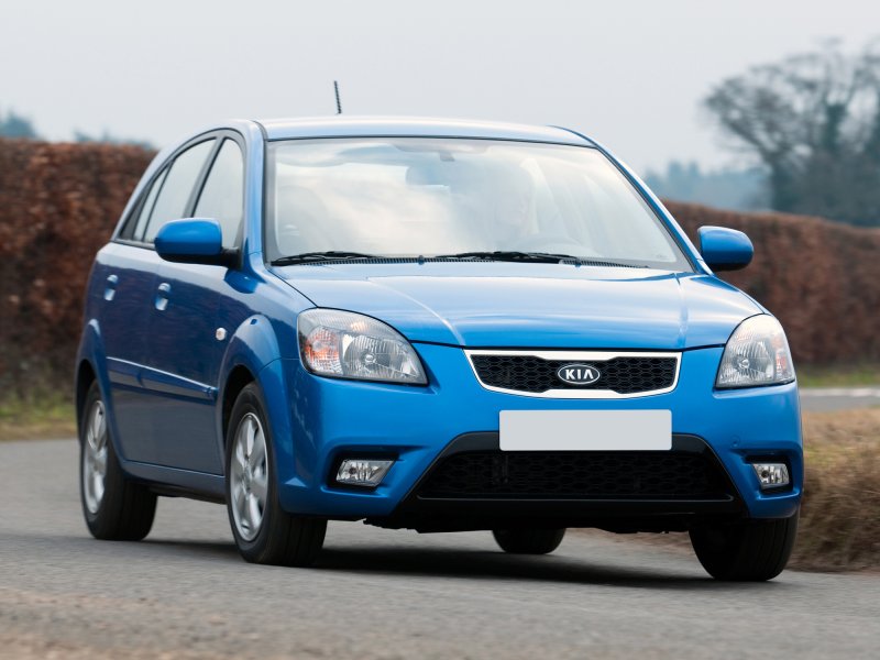 Kia Rio II хэтчбек 2009