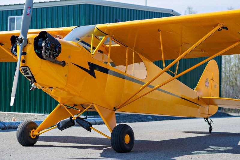 Самолет Пайпер j3 Cub