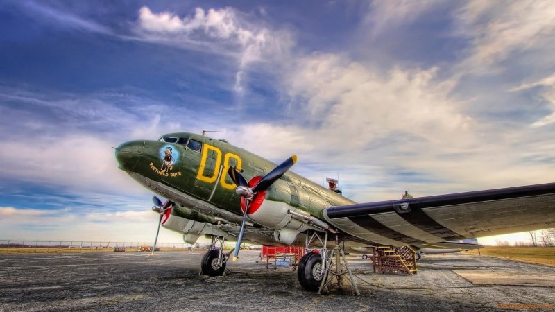 Дуглас DC-3 окрас