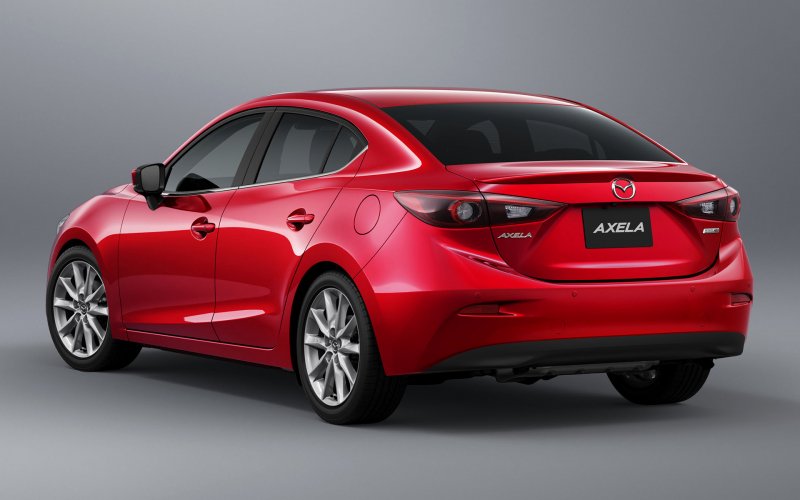 Mazda 3 2018 седан