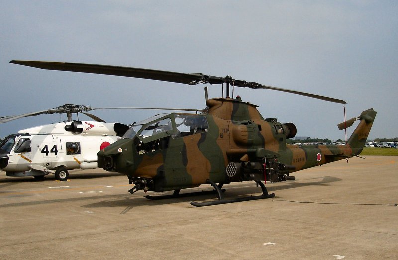 Вертолеты Японии Ah-1s Cobra