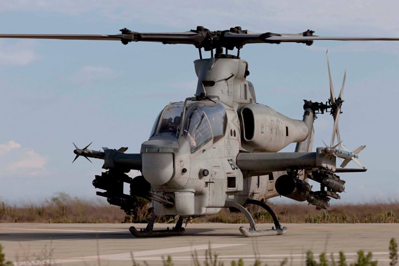 Вертолета Bell Ah-1z Cobra