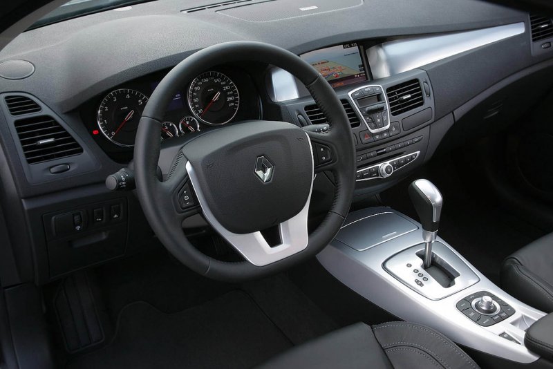 Renault Laguna Coupe салон