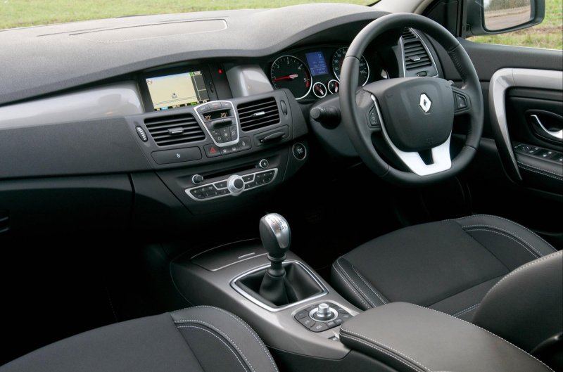 Renault Laguna 3 салон