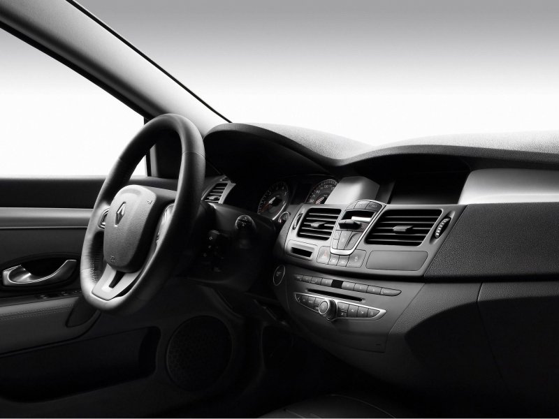 Renault Laguna 2008 салон