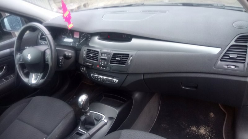 Renault Laguna 3 салон