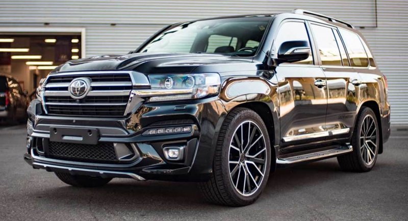 Новый Toyota Land Cruiser 300