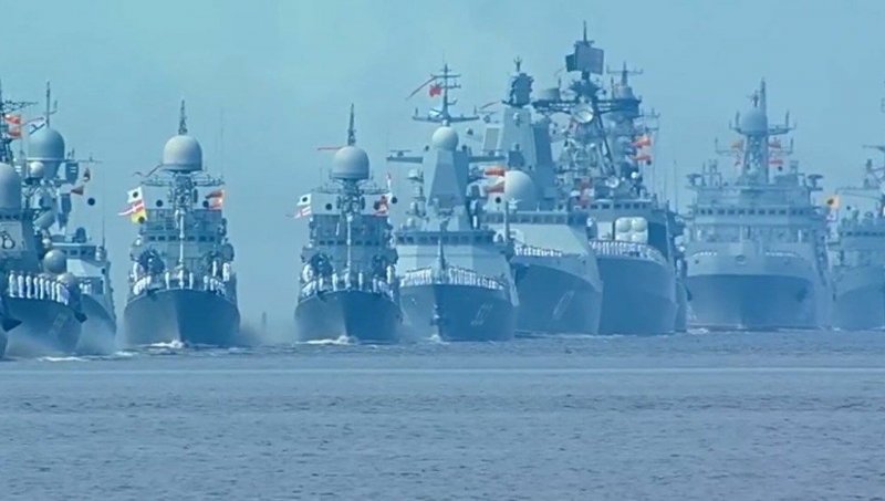 Парад ВМФ В Кронштадте