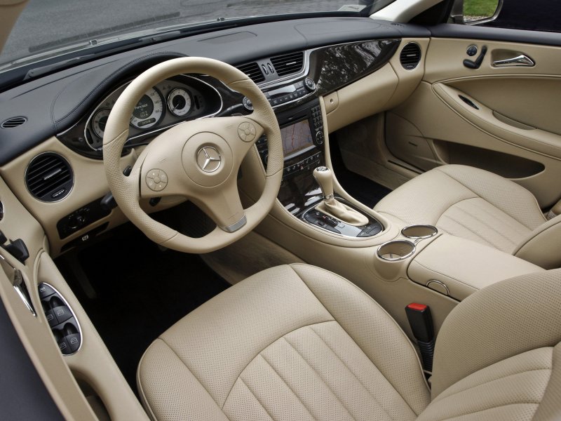 Мерседес CLS 500 салон