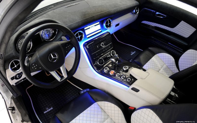 Mercedes-Benz SLS AMG Brabus салон