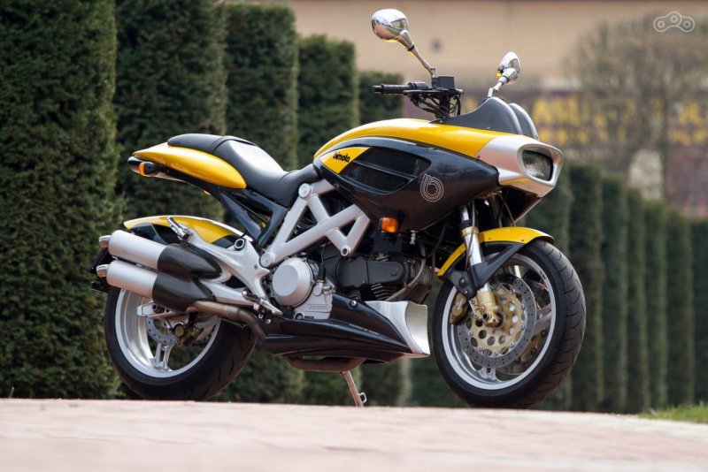 Modenas мотоцикл