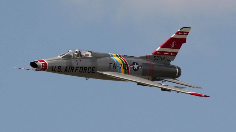 F-100f super Sabre