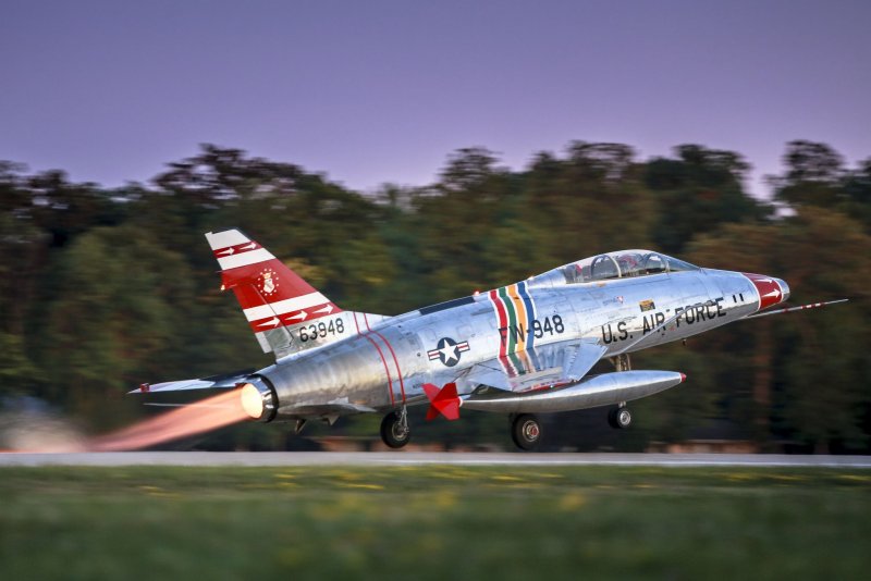 Супер Сейбр f-100 во Вьетнаме