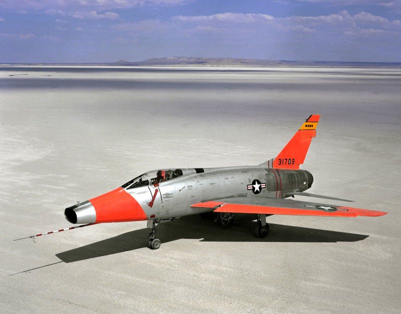 F-100 super Sabre
